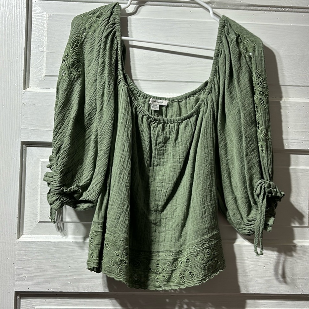 Crop top